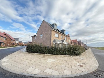 image of 39, Birkdale Drive